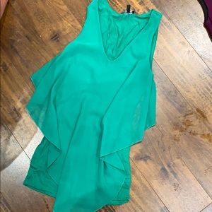 Le chateau Green top